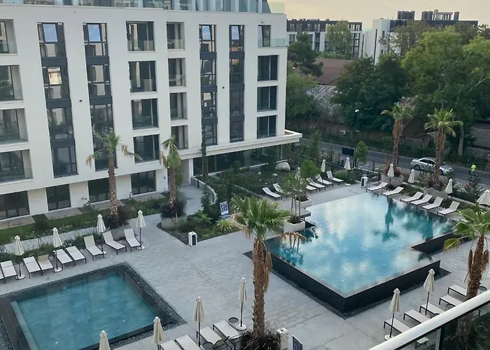 A - Lifestyle Saints Constantine and Helena