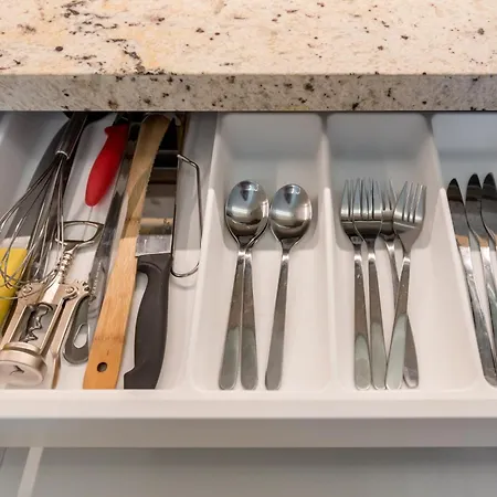 A - Lifestyle Apartment